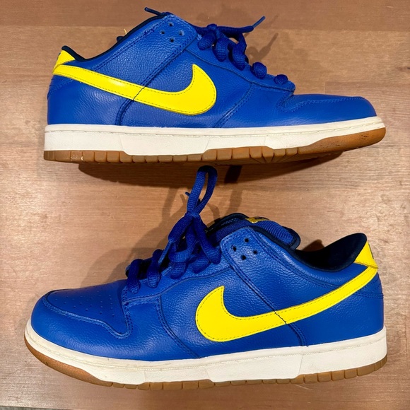 Nike Dunk Low Pro SB “Boca Juniors” / Sz. 10.5 / VNDS - Picture 2 of 7